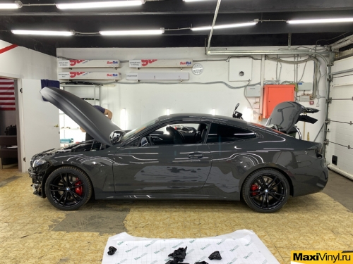 Полная оклейка BMW 4 series в чёрный мат